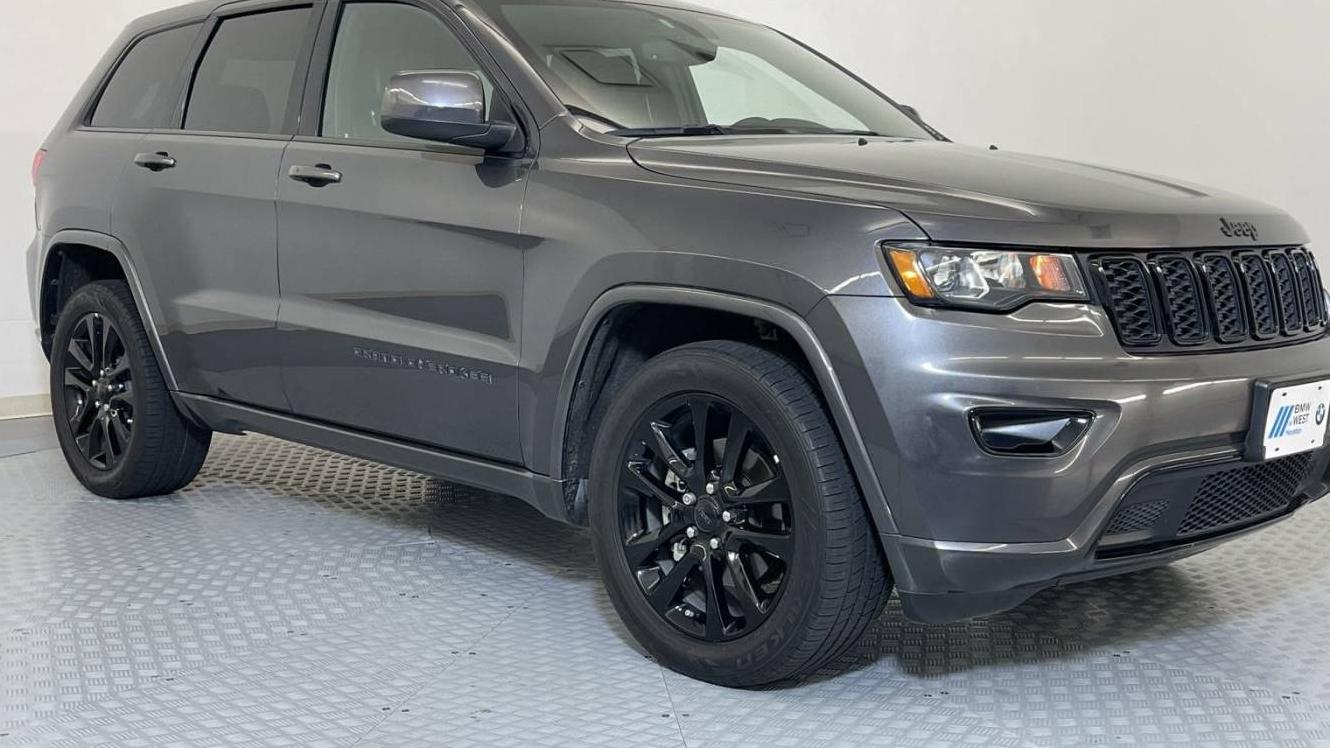 JEEP GRAND CHEROKEE 2018 1C4RJEAG7JC429116 image